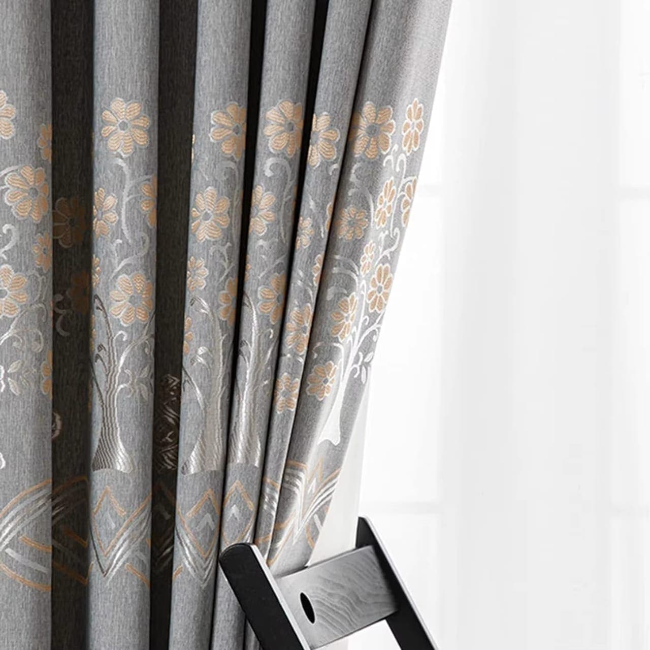 Bedroom Curtains thumbnail 3